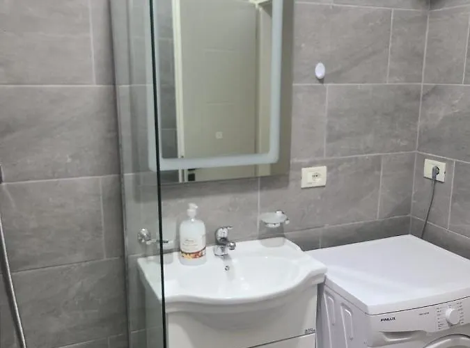 Home Inn Apartaments Tirana