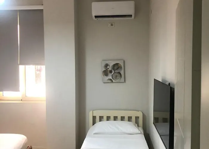 Home Inn Apartaments Tirana تيرانا
