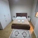 Home Inn Apartaments Tirana Διαμέρισμα