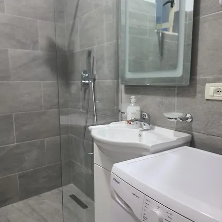 Home Inn Apartaments Tirana *